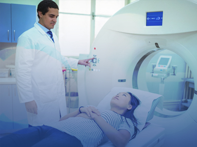mri400x300_blue tech using mri machine with latina patient